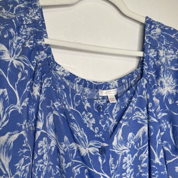 Lauren Conrad Blue White Floral Fairycore  Button‎ Down RayonBlend Top SZ XXL - Picture 4 of 13